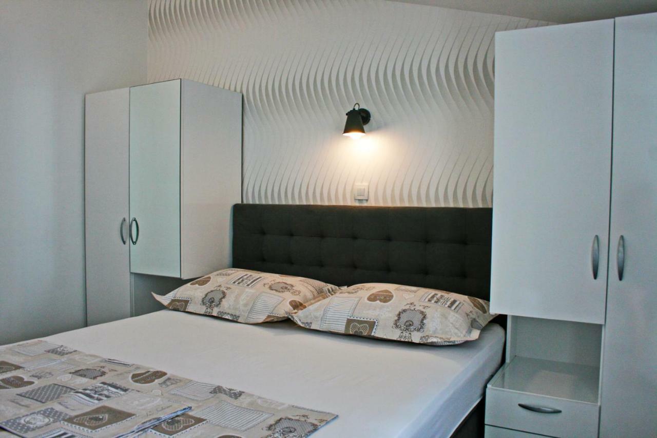 Apartment Mira II 德朗西斯 外观 照片